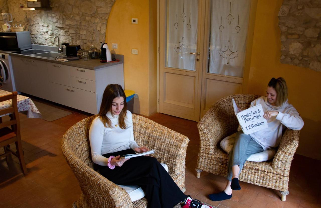 Due Archi Bed & Breakfast Sant'Ambrogio di Valpolicella Bagian luar foto