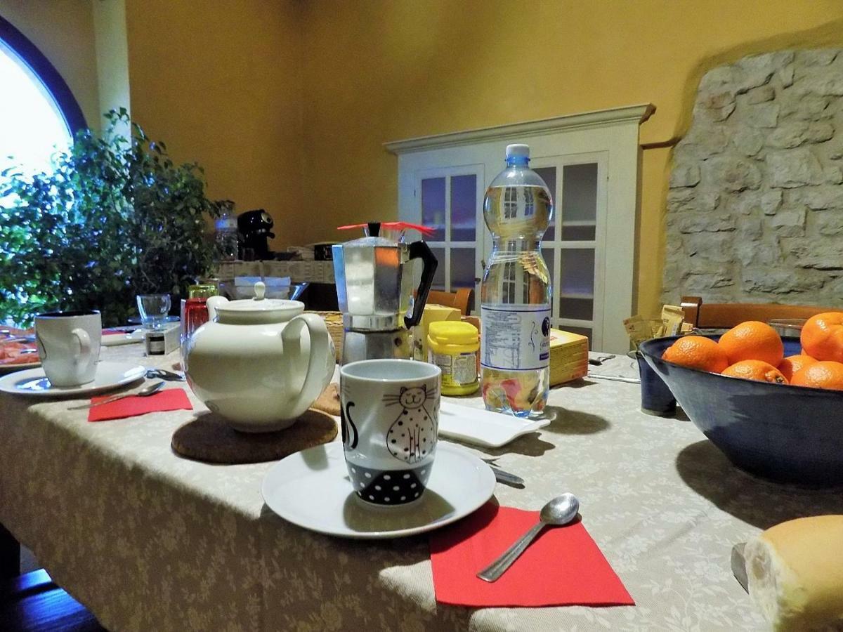Due Archi Bed & Breakfast Sant'Ambrogio di Valpolicella Bagian luar foto